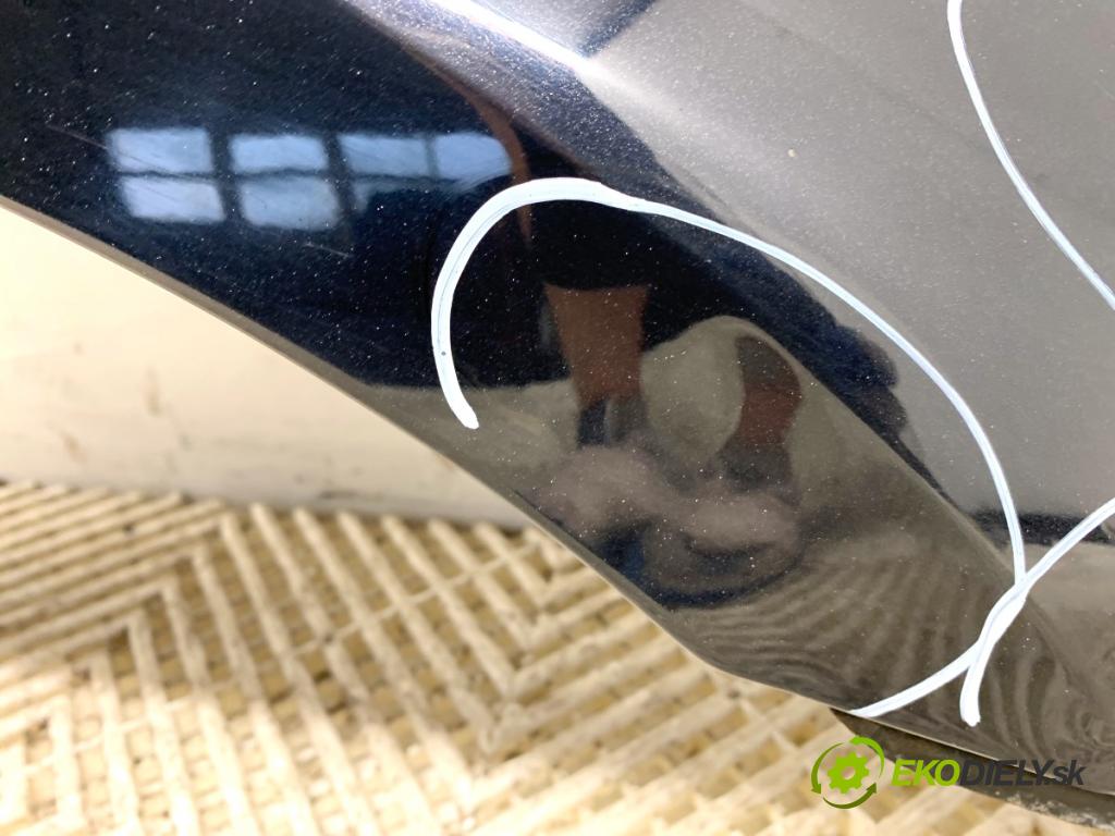 SKODA OCTAVIA III Kombi 2013 110 kW 2.0 TDI 1968 blatník pravý přední část LF9R