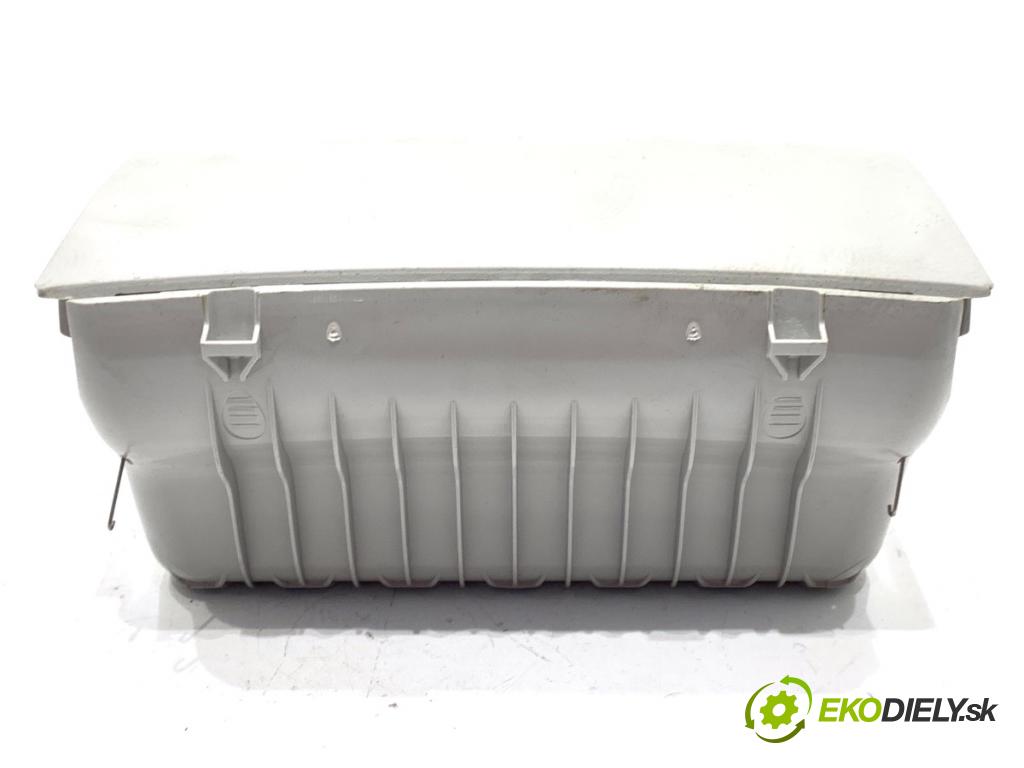 SKODA OCTAVIA III Kombi 2013 110 kW 2.0 TDI 1968 přihrádka kastlík na skla