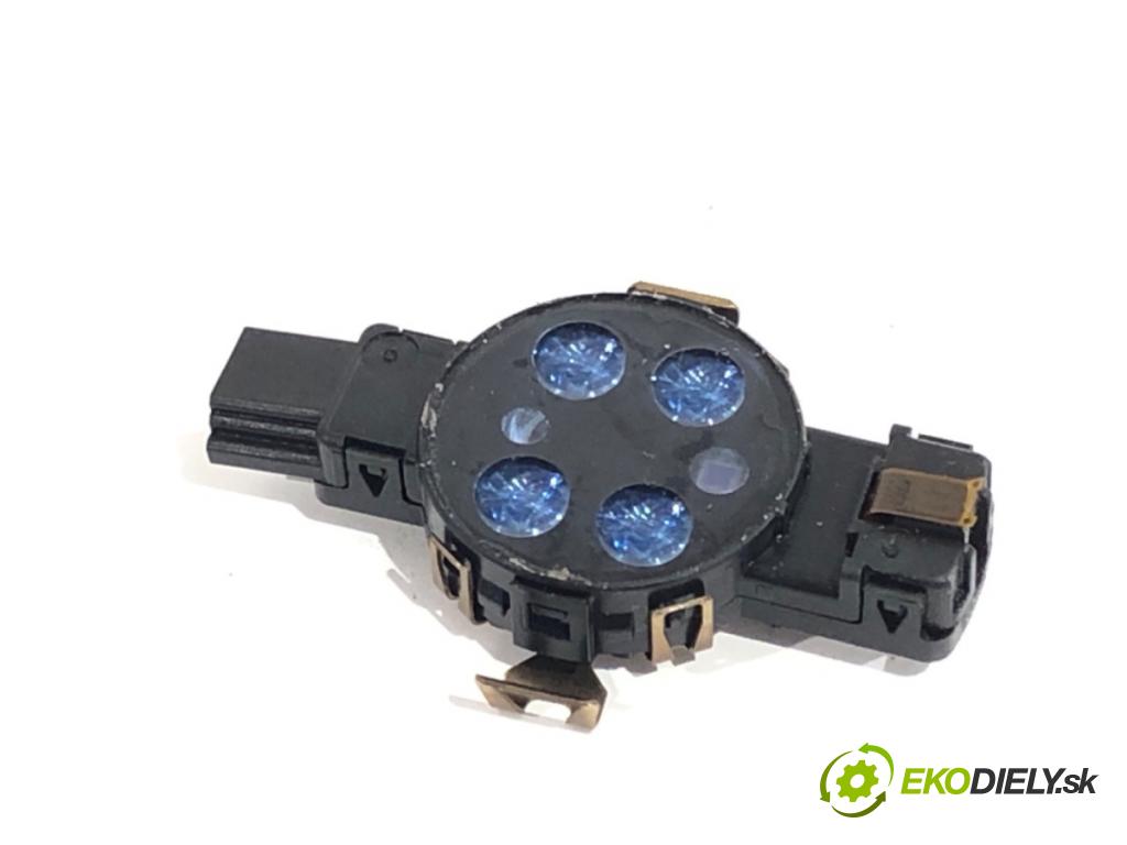 SKODA OCTAVIA III Kombi 2013 110 kW 2.0 TDI 1968 Snímač dažďa 5Q0955547 (Snímač dažďa)