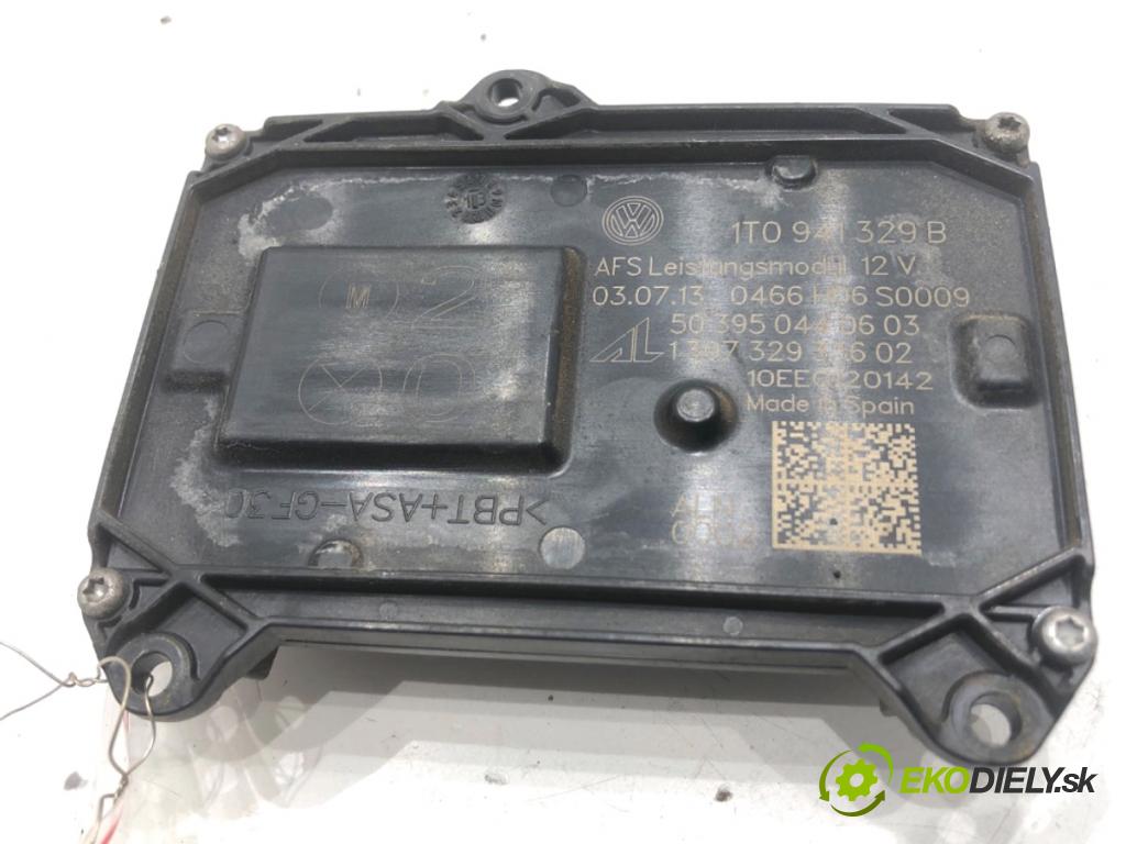 SKODA OCTAVIA III Kombi 2013 110 kW 2.0 TDI 1968 modul otáčky světla BI-XENON 1T0941329B