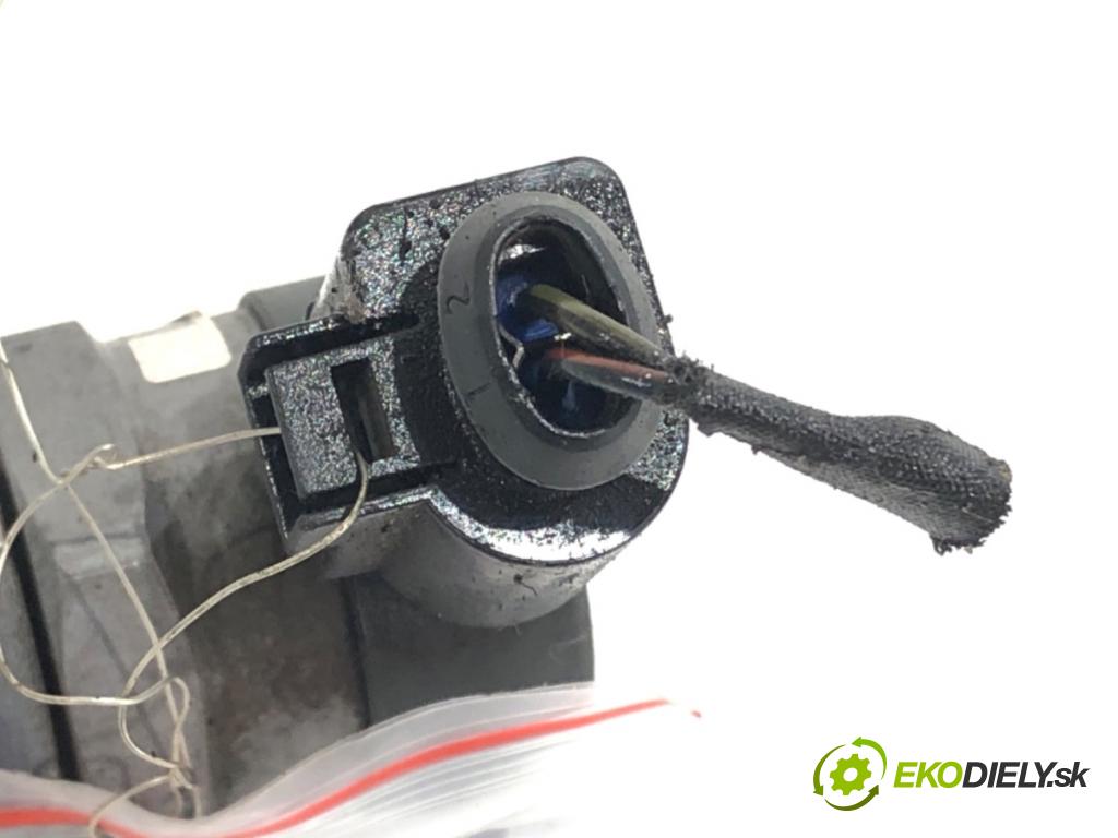 SKODA OCTAVIA III Kombi 2013 110 kW 2.0 TDI 1968 Regulátor tlaku paliva 0281006075 (Palivový systém ostatné)