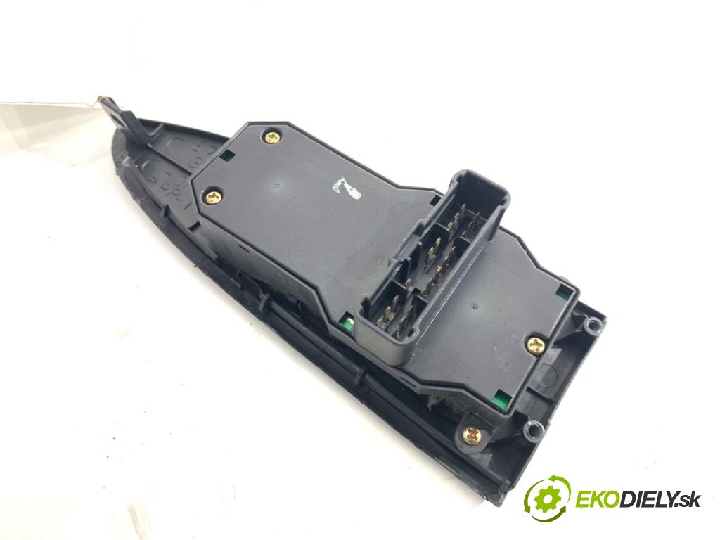 HONDA STREAM nadwozie wielkoprzestrzenne (MPV) 2001 92 kW 1.7 16V (RN1) 1668 Prepínač okien  (Prepínacie páčky pod volantom)