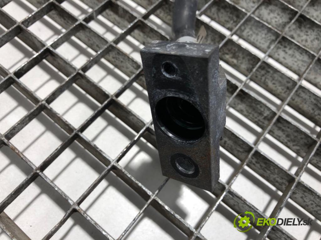 SCANIA L,P,G,R,S - series Wywrotka 2019 302 kW R410 302 kW [411 KM] olej napędowy 2017 - 2022 12742 rúrka klimatizácie 2433362 (Rúrka klimatizácie)