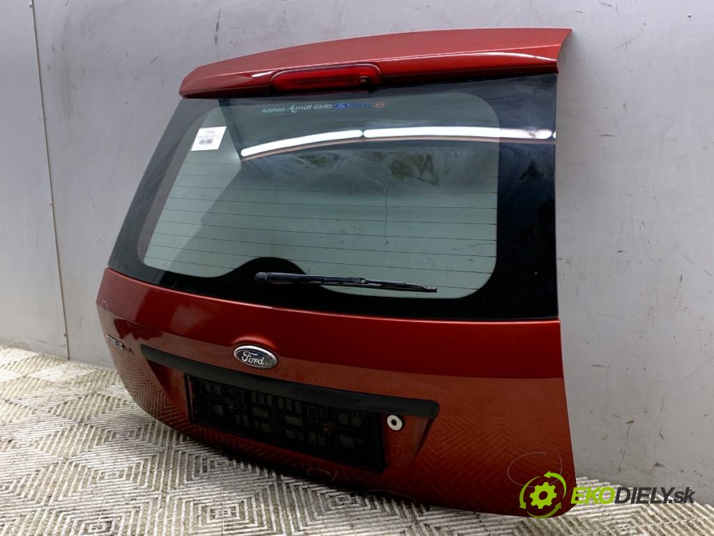 FORD FIESTA MK6 liftback 2005 59 kW 1.4 16V 1388 kapota zadní část
