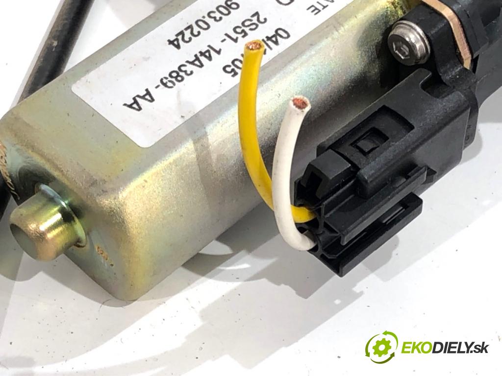 FORD FIESTA MK6 liftback 2005 59 kW 1.4 16V 1388 Mechanizmus okna ľavy predný 2S51-14A389-AA