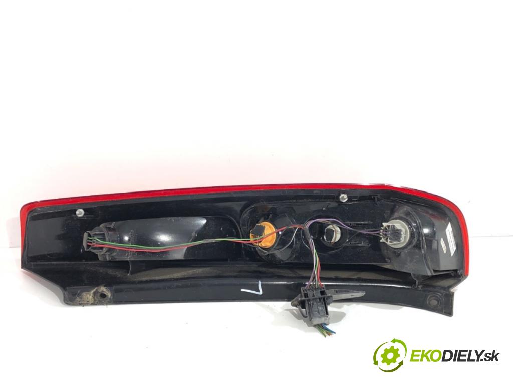 FORD FIESTA MK6 liftback 2005 59 kW 1.4 16V 1388 světlo levý zadní část