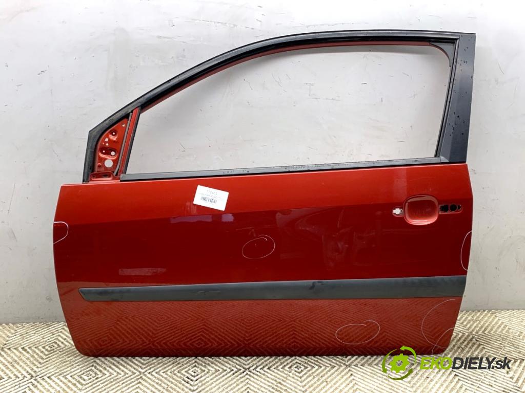 FORD FIESTA MK6 liftback 2005 59 kW 1.4 16V 1388 dveře levý přední část 
