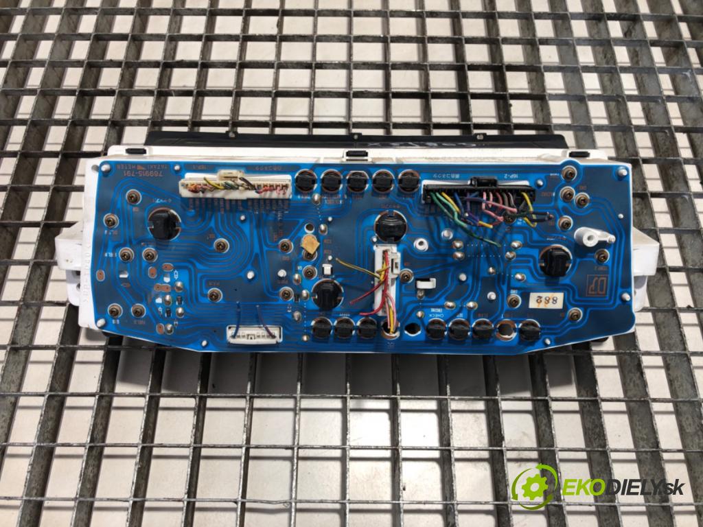 OPEL MONTEREY A samochód terenowy zamknięty 1996 84 kW 3.1 TD (UBS69D, UBS69G) 3059 Prístrojovka 8971110402 (Prístrojová doska)