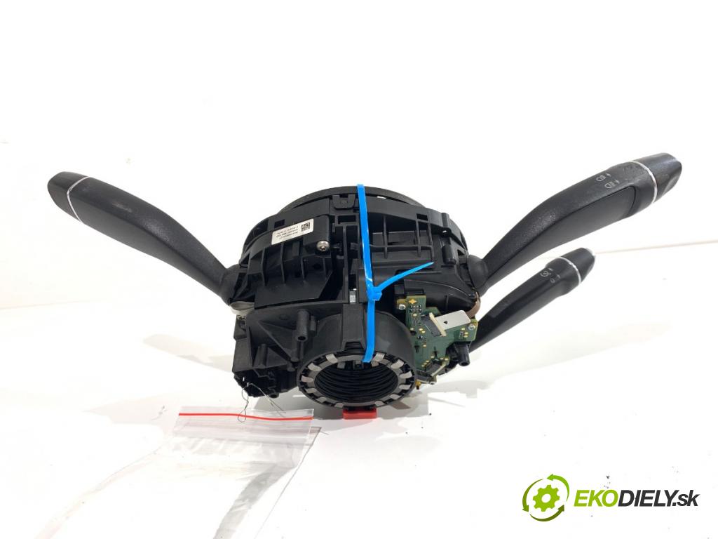 MERCEDES-BENZ W212 sedan 2014 150 kW E 300 Hybrid / BlueTEC Hybrid (212.098) 2143 Prepínač kombinovaný LK10068735 (Prepínacie páčky pod volantom)