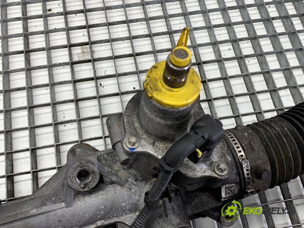 MERCEDES-BENZ W212 sedan 2014 150 kW E 300 Hybrid / BlueTEC Hybrid (212.098) 2143 řízení 2124600001 (Řízení)