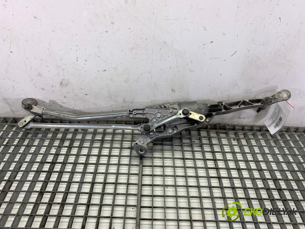 MERCEDES-BENZ W212 sedan 2014 150 kW E 300 Hybrid / BlueTEC Hybrid (212.098) 2143 Mechanizmus stieračov predný A2128201240 (Motorček stieračov predný)