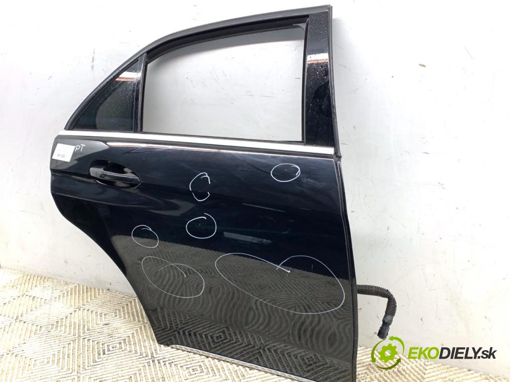 MERCEDES-BENZ W212 sedan 2014 150 kW E 300 Hybrid / BlueTEC Hybrid (212.098) 2143 dveře pravý zadní část