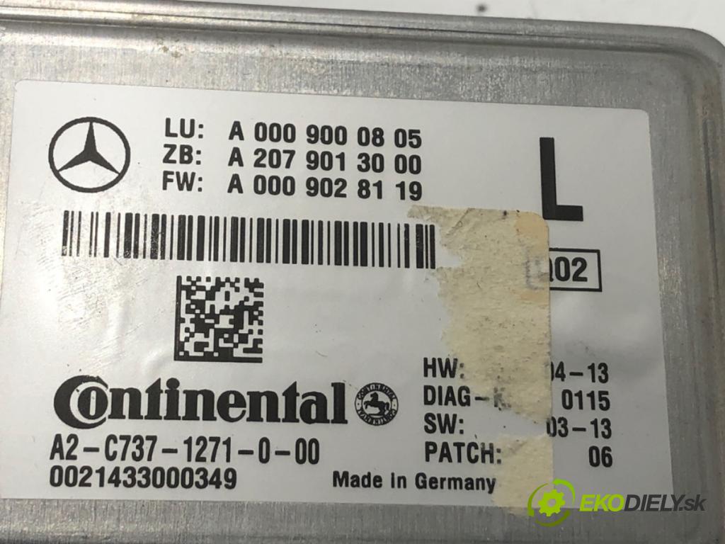 MERCEDES-BENZ W212 sedan 2014 150 kW E 300 Hybrid / BlueTEC Hybrid (212.098) 2143 KAMERA okna PŘEDNÍ A0009000805