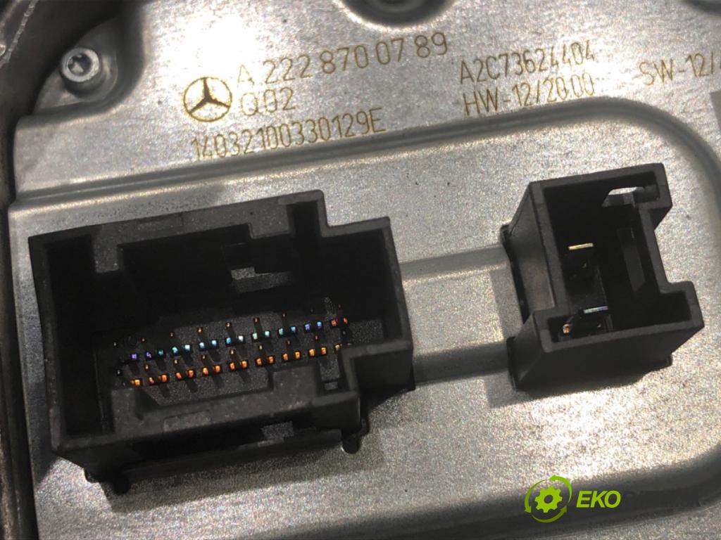 MERCEDES-BENZ W212 sedan 2014 150 kW E 300 Hybrid / BlueTEC Hybrid (212.098) 2143 měnič LED A2228700789