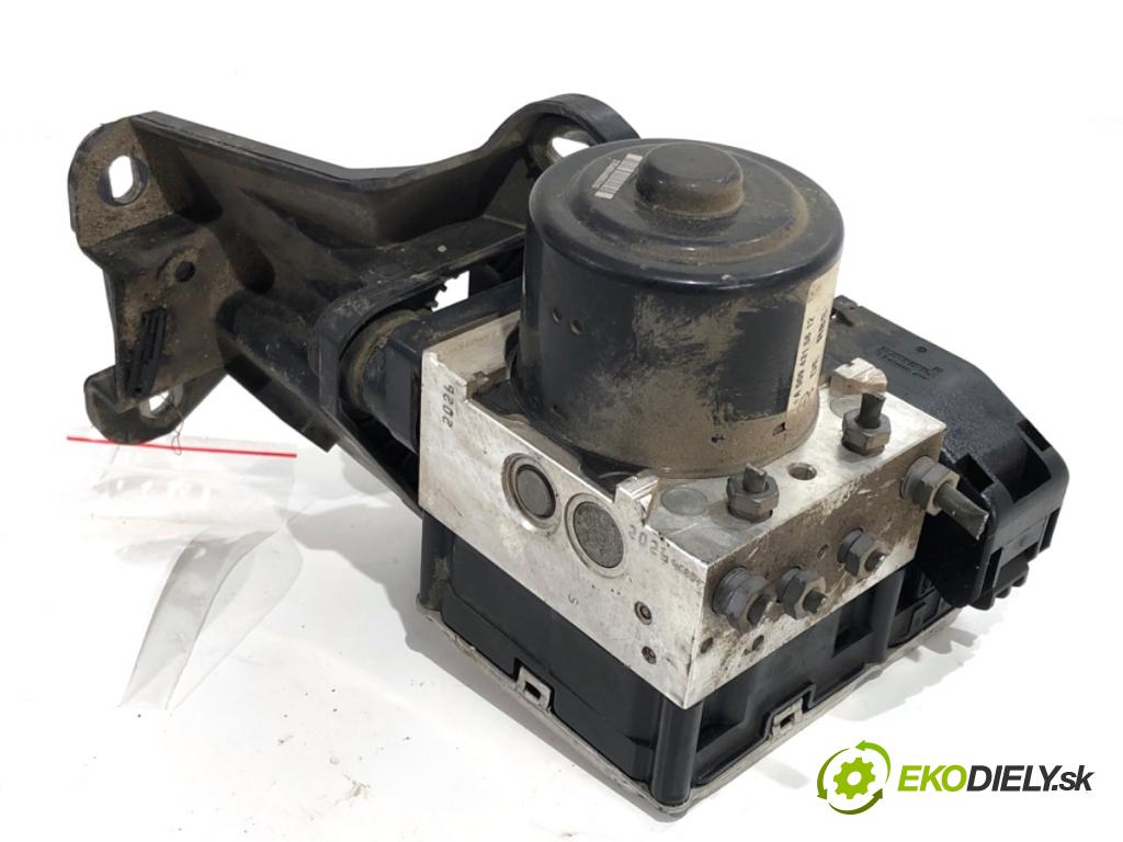 MERCEDES-BENZ W212 sedan 2014 150 kW E 300 Hybrid / BlueTEC Hybrid (212.098) 2143 Pumpa ABS A0094315612 (Pumpa ABS)