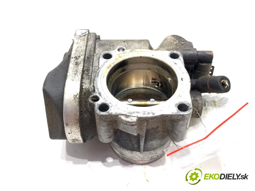 VW CADDY III Nadwozie pełne/minivan 2006 75 kW 1.6 1595 Škrtiaca klapka 06A133062AT (Škrtiaca klapka)