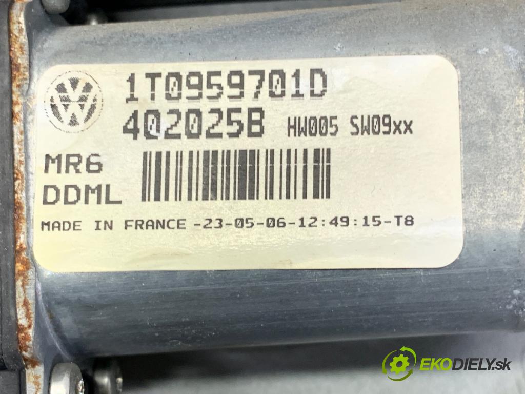 VW CADDY III Nadwozie pełne/minivan 2006 75 kW 1.6 1595 mechanismus okna levý přední část 1T0959701D