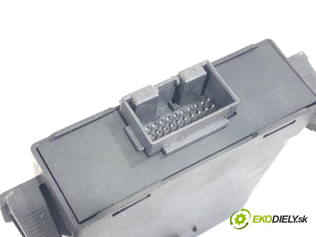 VW CADDY III Nadwozie pełne/minivan 2006 75 kW 1.6 1595 modul GATEWAY 1K0907530H
