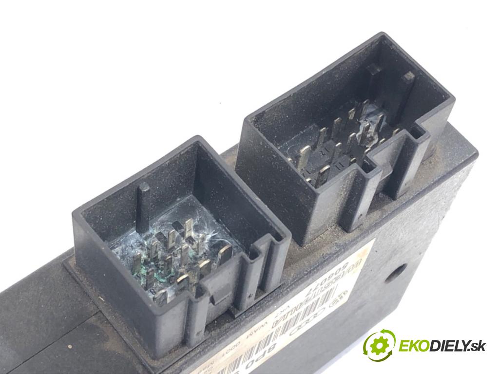 VW CADDY III Nadwozie pełne/minivan 2006 75 kW 1.6 1595 Modul ťažného oka 8P0907383 (Riadiaca jednotka ostatné)