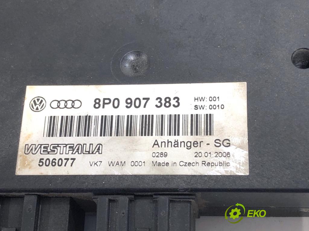 VW CADDY III Nadwozie pełne/minivan 2006 75 kW 1.6 1595 Modul ťažného oka 8P0907383 (Riadiaca jednotka ostatné)