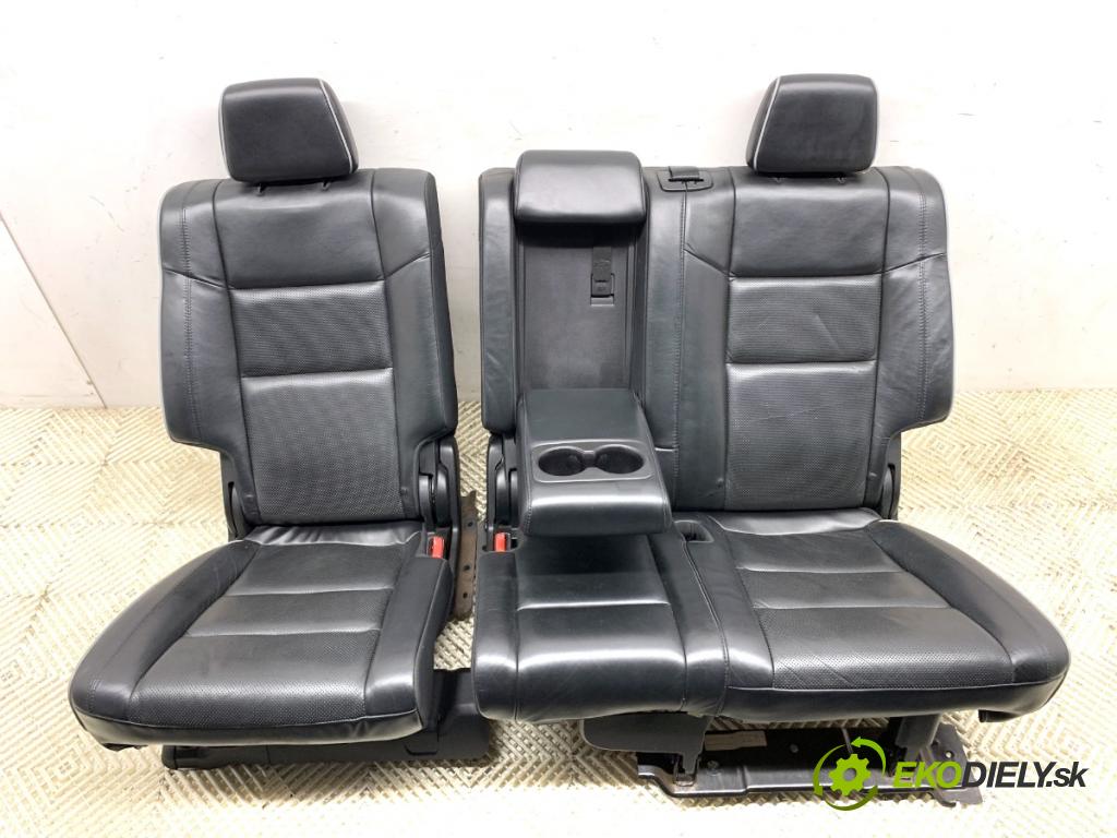 JEEP GRAND CHEROKEE WK SUV 2012 177 kW 3.0 CRD V6 4x4 2987 sedadlo druhý VLÁDA: