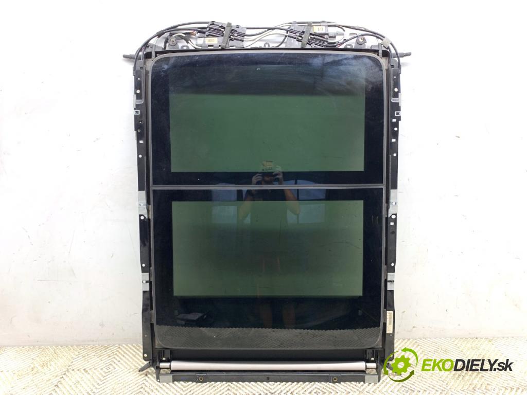 JEEP GRAND CHEROKEE WK SUV 2012 177 kW 3.0 CRD V6 4x4 2987 střešní okno 30020271G (Sklo karoserie)