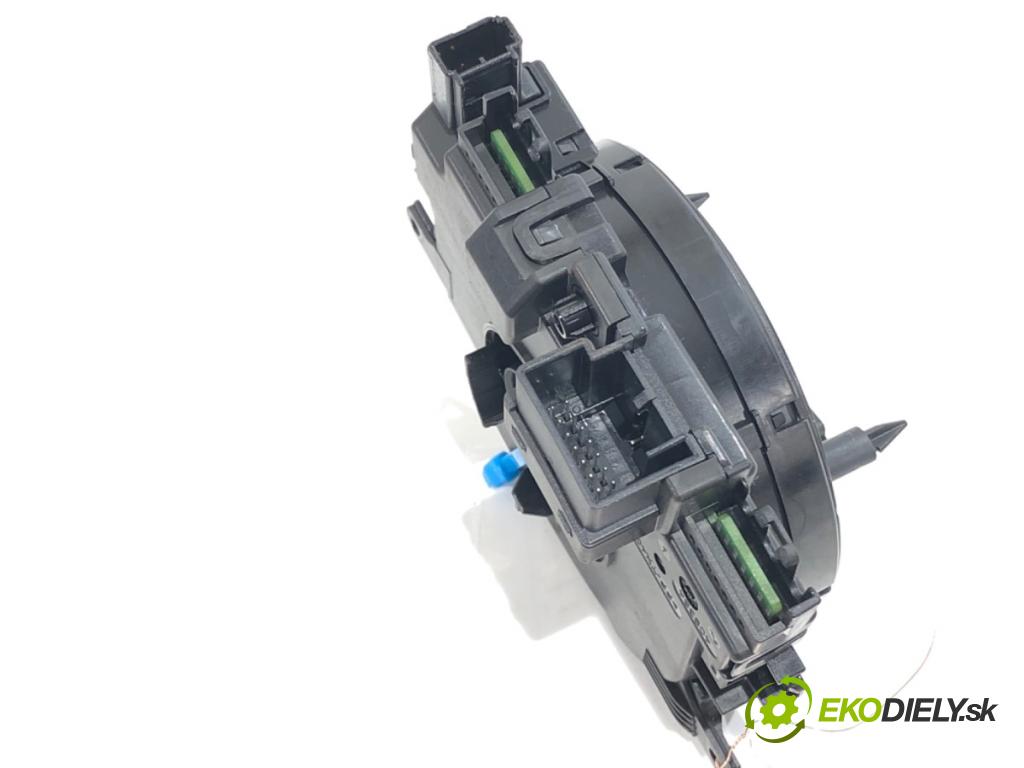 SKODA OCTAVIA III Kombi 2016 135 kW 2.0 TDI / TDI RS 4x4 1968 kroužek slimák airbag 5Q0953569A (Airbag)