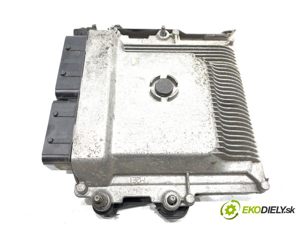 PEUGEOT 308 II liftback 2018 81 kW 1.2 THP 110 1199 riadiaca jednotka Motor 9812338980 (Riadiaca jednotka)