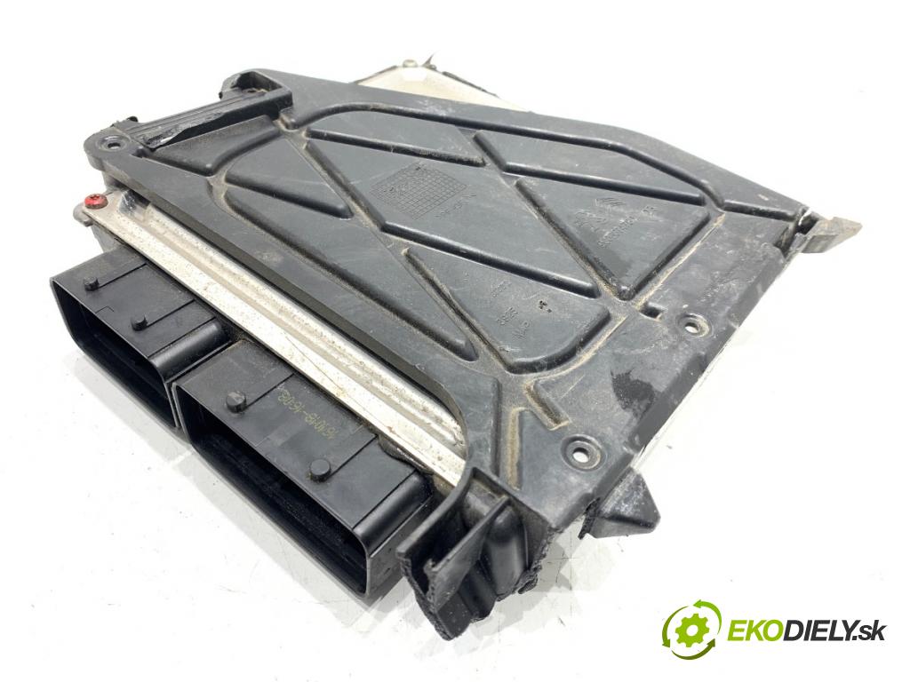 PEUGEOT 308 II liftback 2018 81 kW 1.2 THP 110 1199 riadiaca jednotka Motor 9812338980 (Riadiaca jednotka)