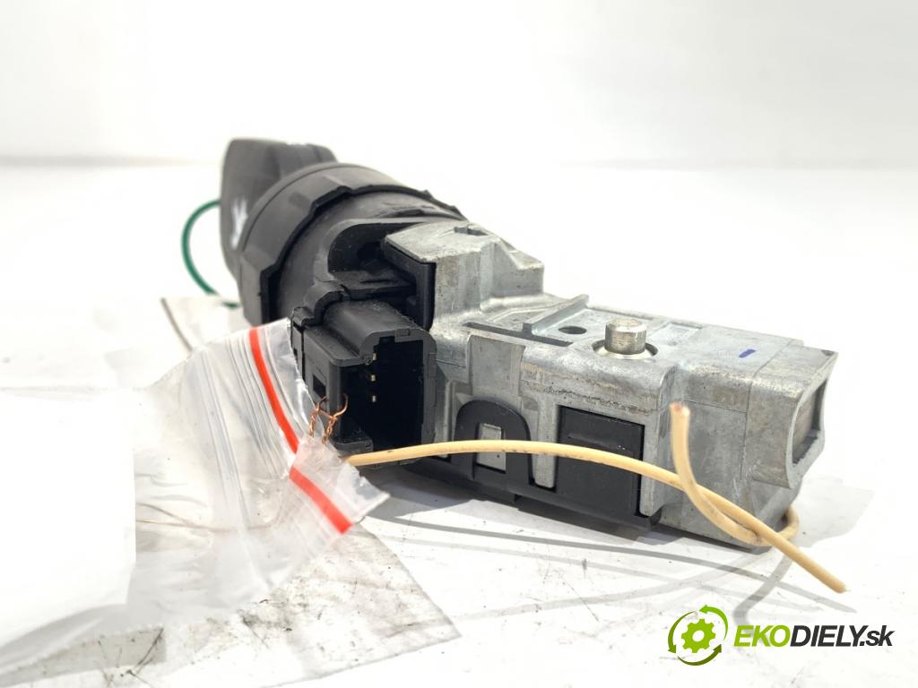 PEUGEOT 308 II liftback 2018 81 kW 1.2 THP 110 1199 spinačka 9663123380 (Spínacia skrinka)