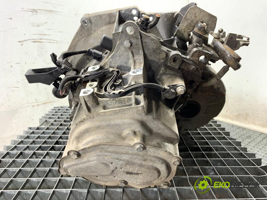 PEUGEOT 308 II liftback 2018 81 kW 1.2 THP 110 1199 Prevodovka 20V249 (Prevodovka)