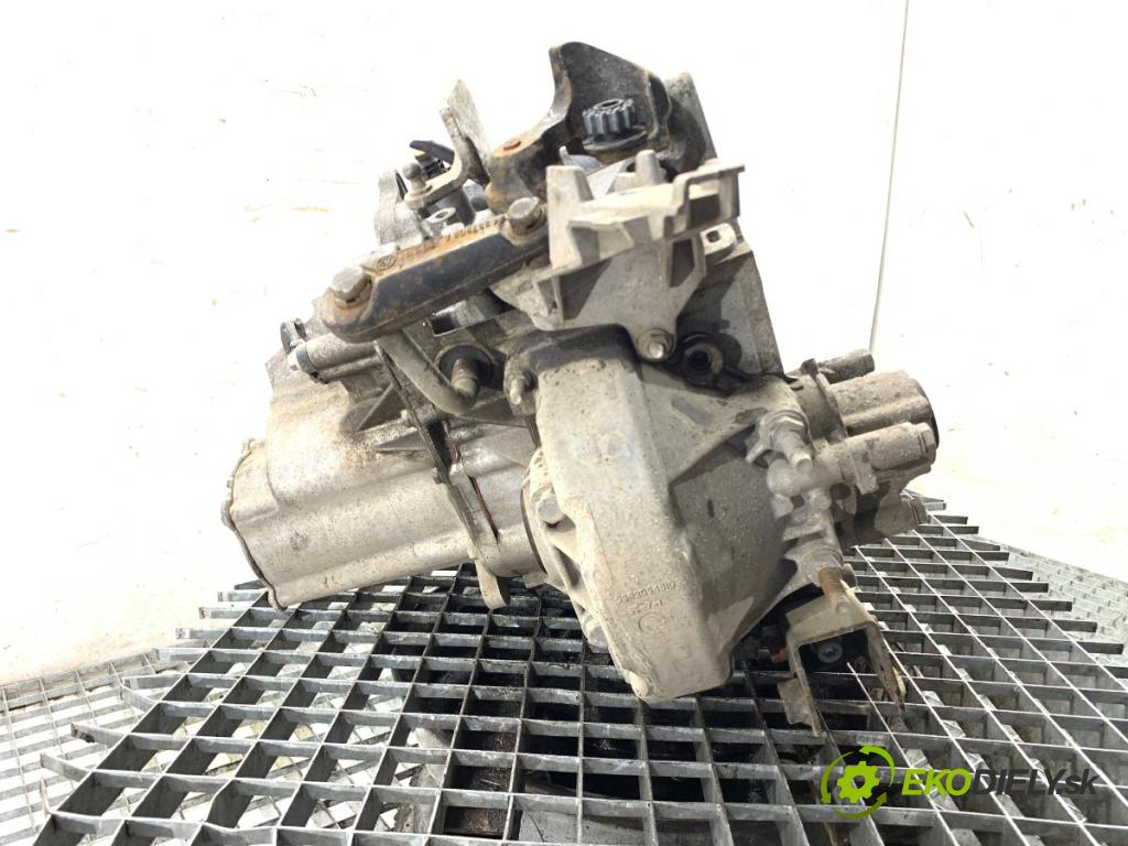 PEUGEOT 308 II liftback 2018 81 kW 1.2 THP 110 1199 Prevodovka 20V249 (Prevodovka)