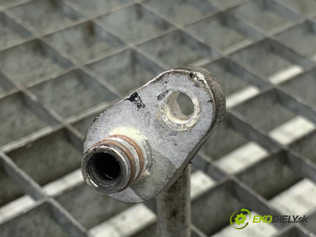 PEUGEOT 308 II liftback 2018 81 kW 1.2 THP 110 1199 rúrka klimatizácie  (Rúrka klimatizácie)