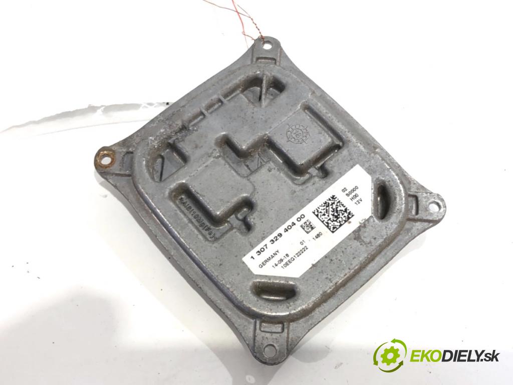 PEUGEOT 308 II liftback 2018 81 kW 1.2 THP 110 1199 Menič XENON 130732940400 (Riadiaca jednotka xenónu)