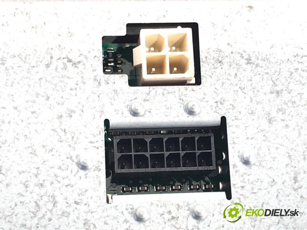 PEUGEOT 308 II liftback 2018 81 kW 1.2 THP 110 1199 Menič XENON 130732940300 (Riadiaca jednotka xenónu)