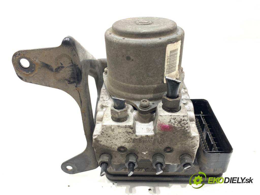 ACURA TL sedan 2004 198 kW 3.2 S 3210 Pumpa ABS  (Pumpa ABS)