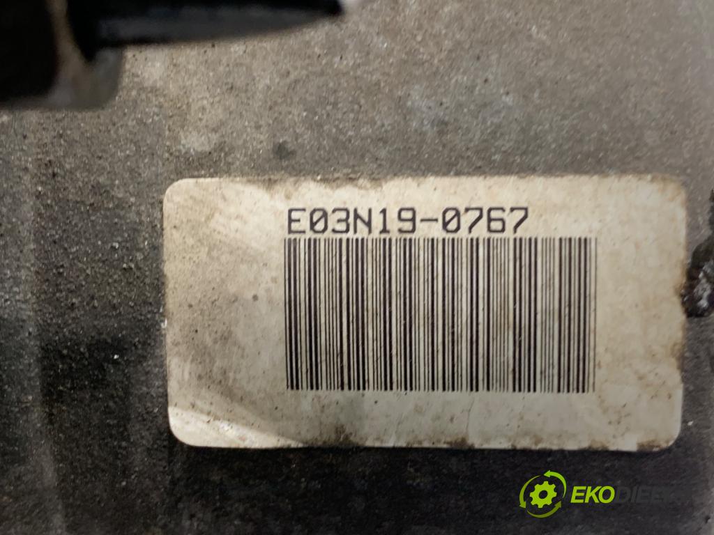 ACURA TL sedan 2004 198 kW 3.2 S 3210 Pumpa ABS  (Pumpa ABS)