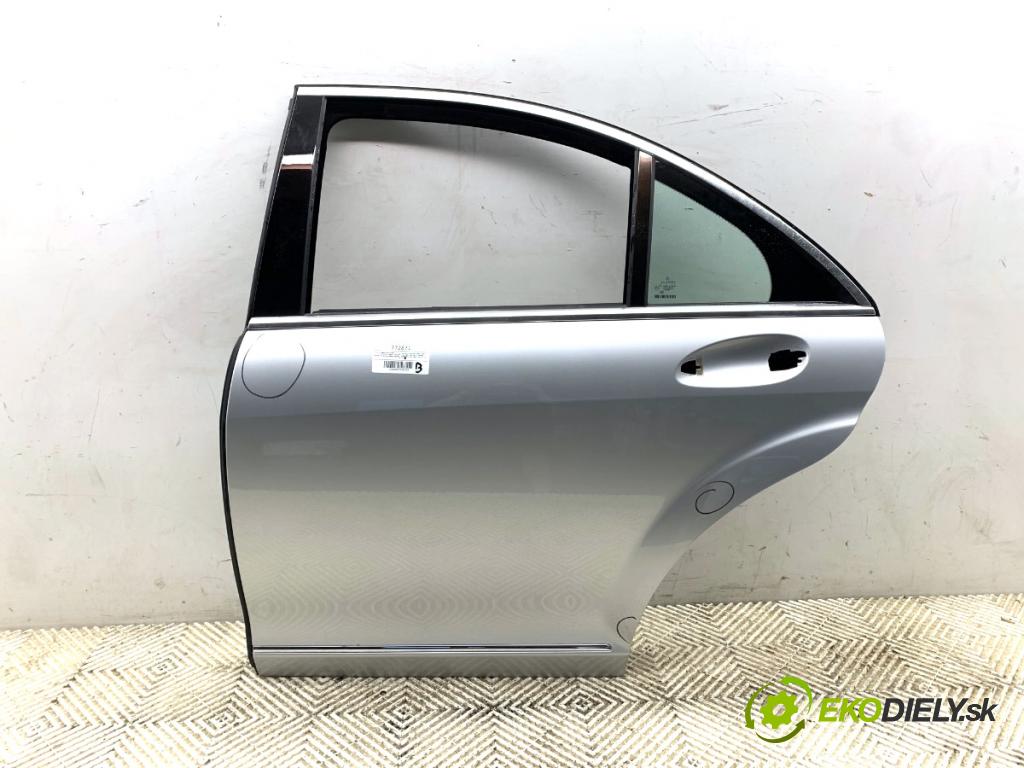 MERCEDES-BENZ W221 sedan 2010 205 kW S 400 Hybrid (221.095, 221.195) 3498 dveře levý zadní část 