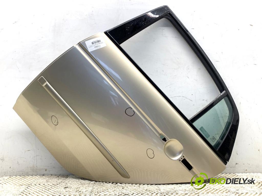 ACURA TL sedan 2004 198 kW 3.2 S 3210 dveře levý zadní část 