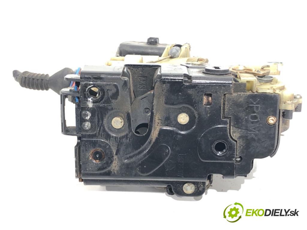 VW PASSAT B5 FL sedan 2004 96 kW 1.9 TDI 1896 zámok dveře pravý zadní část 3B4839016M