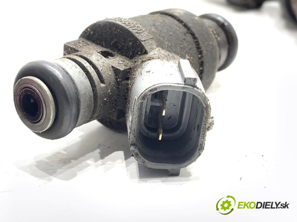 VW PASSAT B5 FL sedan 2004 96 kW 1.9 TDI 1896 vstrekovače 06A906031BT