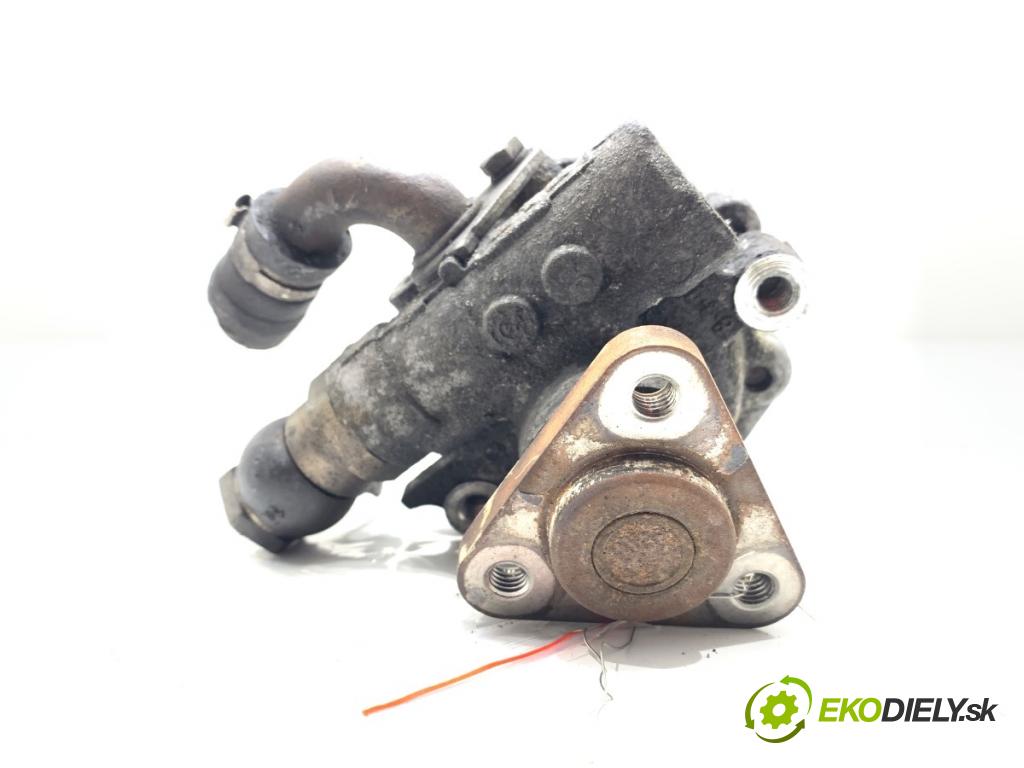 VW PASSAT B5 FL sedan 2004 96 kW 1.9 TDI 1896 pumpa servočerpadlo 8D0145177Q (Servočerpadlo)