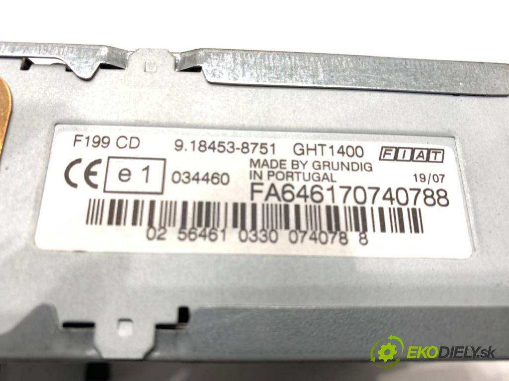 FIAT GRANDE PUNTO liftback 2007 57 kW 1.4 (199AXB11, 199AXB1A, 199BXB1A, 199AXL1A) 1368 RADIO 735446970 (Audio zariadenie)