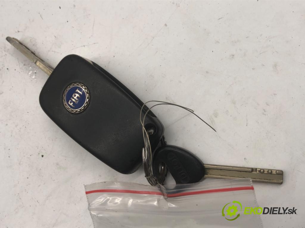 FIAT GRANDE PUNTO liftback 2007 57 kW 1.4 (199AXB11, 199AXB1A, 199BXB1A, 199AXL1A) 1368 spinačka 51793074 (Spínacia skrinka)