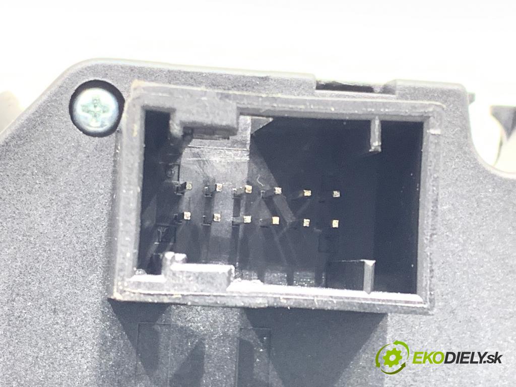 FIAT GRANDE PUNTO liftback 2007 57 kW 1.4 (199AXB11, 199AXB1A, 199BXB1A, 199AXL1A) 1368 Prepínač kombinovaný  (Prepínacie páčky pod volantom)