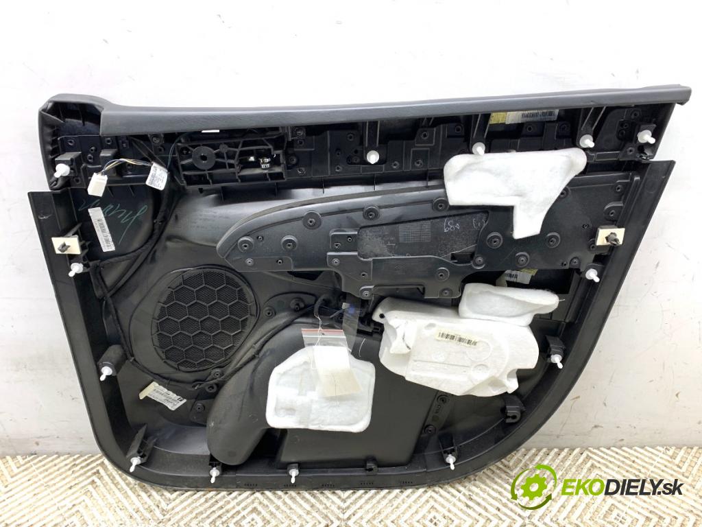JEEP GRAND CHEROKEE WK SUV 2012 177 kW 3.0 CRD V6 4x4 2987 ča dveře levý přední část