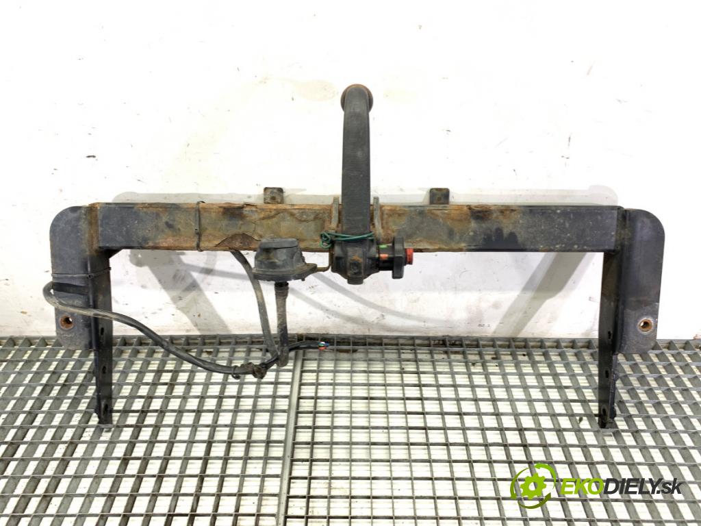 JEEP GRAND CHEROKEE WK SUV 2012 177 kW 3.0 CRD V6 4x4 2987 Hák tažné zařízení  (Tažné zařízení)