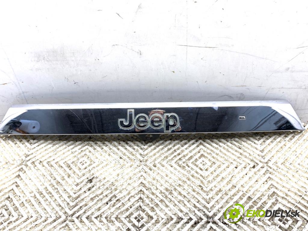 JEEP GRAND CHEROKEE WK SUV 2012 177 kW 3.0 CRD V6 4x4 2987 lišta dveří zadní část 