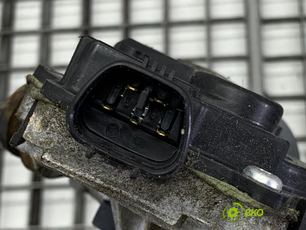 JEEP GRAND CHEROKEE WK SUV 2012 177 kW 3.0 CRD V6 4x4 2987 Mechanizmus stieračov predný 55079158AD (Motorček stieračov predný)