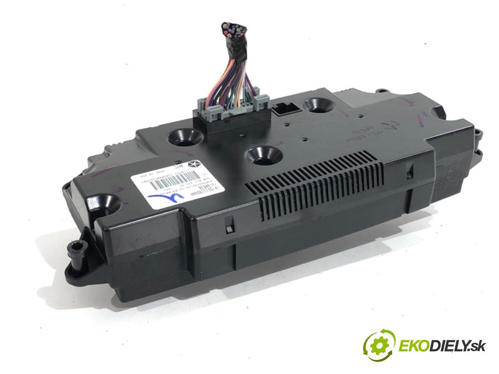 JEEP GRAND CHEROKEE WK SUV 2012 177 kW 3.0 CRD V6 4x4 2987 Panel ovládania kúrenia 55111924AP (Prepínacie páčky pod volantom)